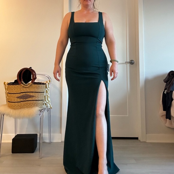 Lulus Dresses & Skirts - Emerald Green Square Neck Lace Back Maxi